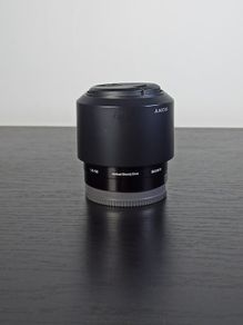 Sony E 50mm f/1.8 OSS