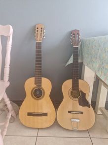 Small (Kid) Guitar