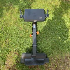 Back extension bench