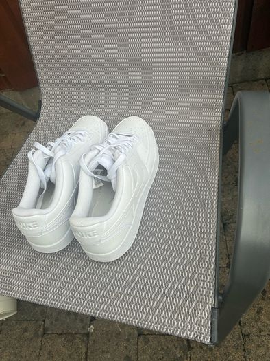 nike court mens size 12 uk