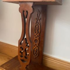 Wooden side unit