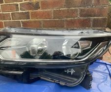 Qashqai headlight passenger side