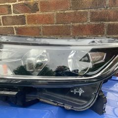 Qashqai headlight passenger side