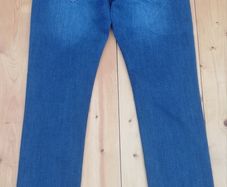 Diesel men's light wash blue regular jeans W34 L32