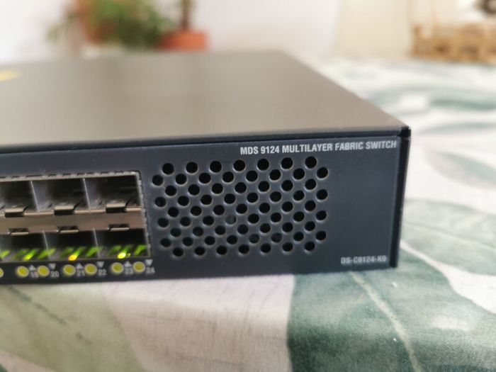 Cisco MDS 9124 Fabric Switch