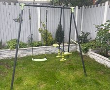 Garden swing