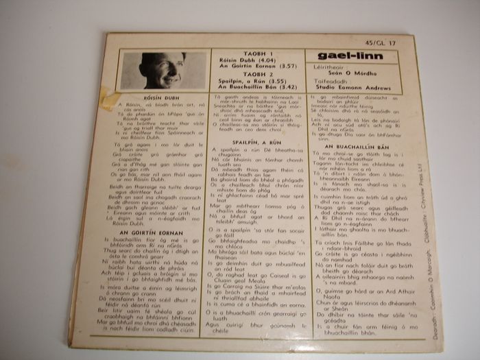 Gael Linn Rare E.P. Roisin dubh - Labhras Draipear  7inch  Vinyl  45RPM EP Gl 17 1968 Solid Centre