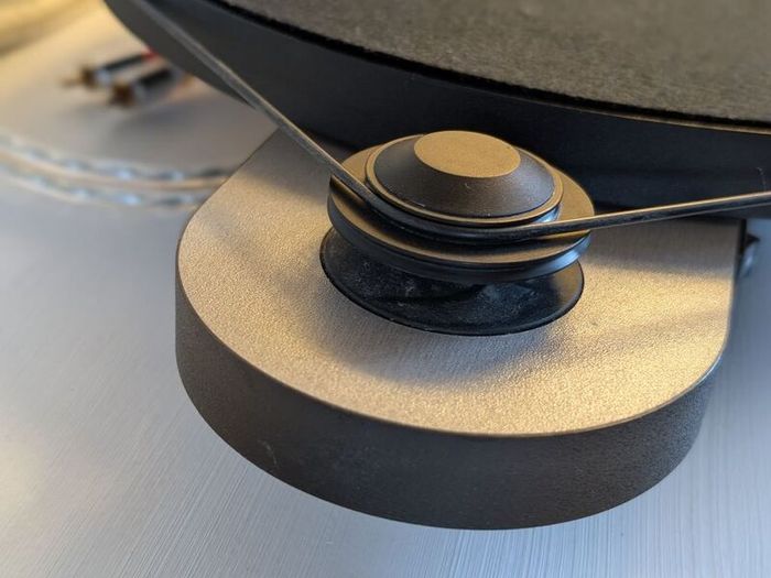 Turntable - Grey Pro-Ject Elemental