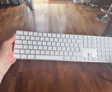 Apple Magic Keyboard (A1843)