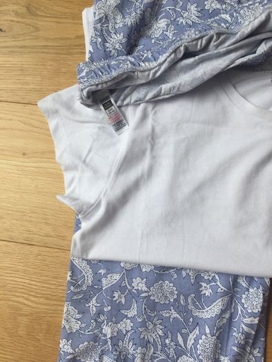 New size S/8-10 Ladies Pyjama