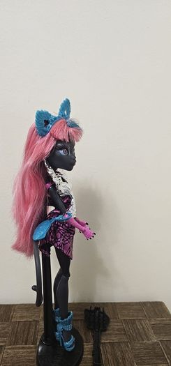 Monster High Doll Catty Noir Boo York, Boo York: City Schemes 2015 Complete