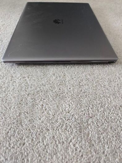 i7 Laptop 13.9inch 3k touch screen. Huawei Matebook X Pro