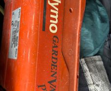 leaf blower & Vac