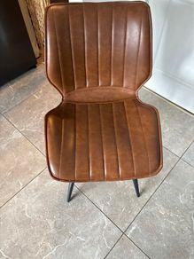 4 Dining Chairs