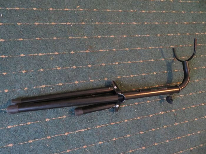 Guitar Stand (folding)