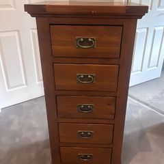 Solid mahogany chest of drawers