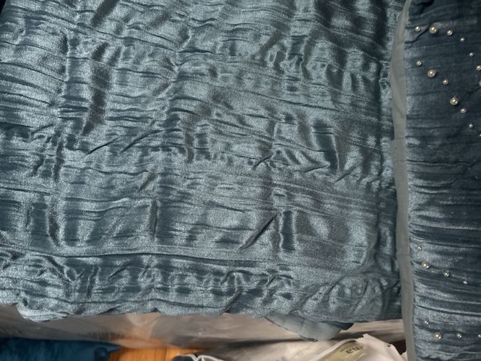 Velour throw and cushions