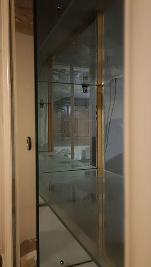 glass cabinet fittings