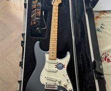 (New) Fender USA. Stratocaster Electric Guitar