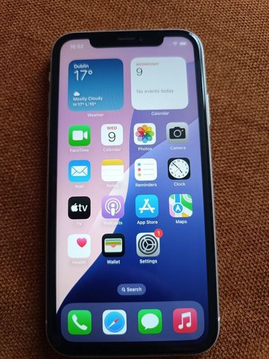 iPhone XR vodafone batt 90% leixlip area