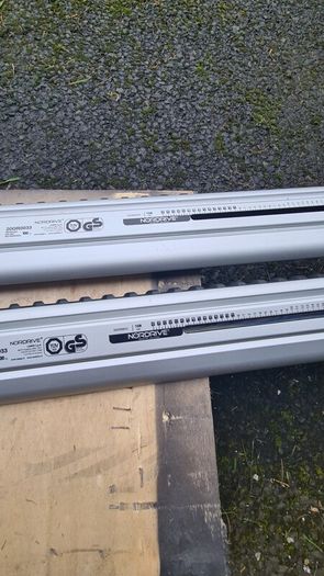 Bmw car roof bars