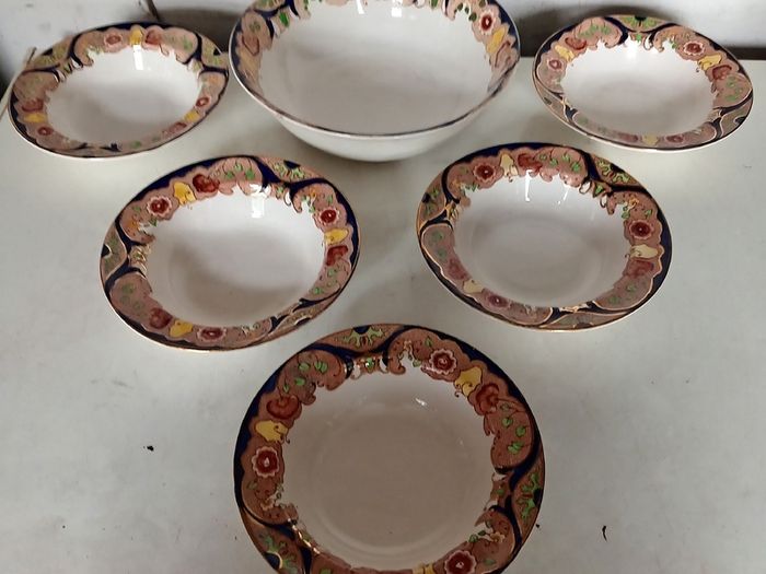 Arklow Pottery Dessert Bowl and Five Bowls