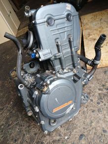 ktm duke 390 engine