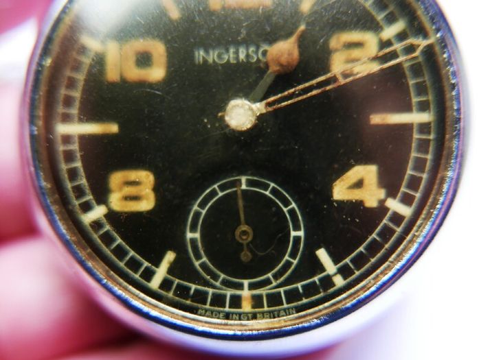 Vintage Ingersoll Pocket Watch with Military style dial (in working order)