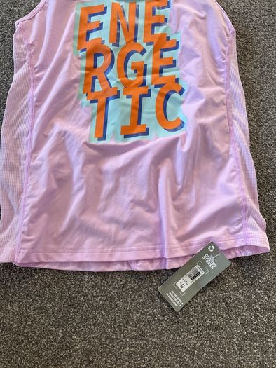 Bent summer sports top