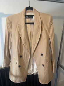 Cream blazer (Zara)  Size S-M | Like new