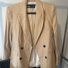 Cream blazer (Zara)  Size S-M | Like new