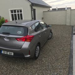 Toyota Auris 2015