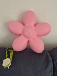 Flower shape wall lighting