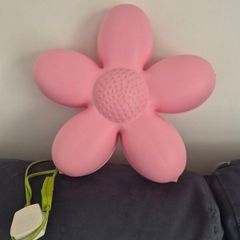 Flower shape wall lighting