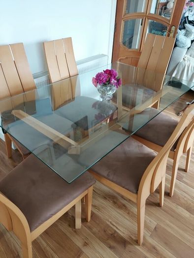 Table& chairs