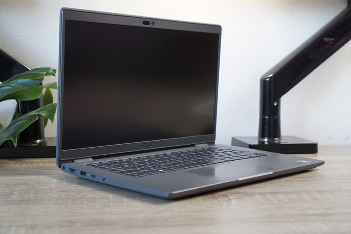 Dell Latitude 3440 | 14" FHD IR | i5-1235U | 16GB