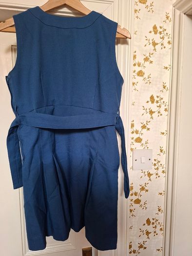 School Pinafore