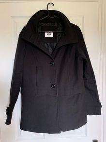 Coat size S black