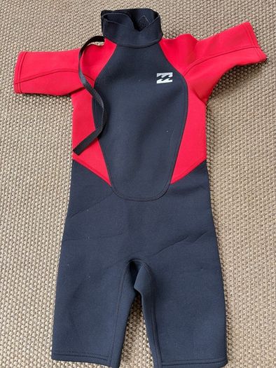 Billabong short wetsuit - age 6