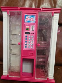 Barbie  Fashion vending machine