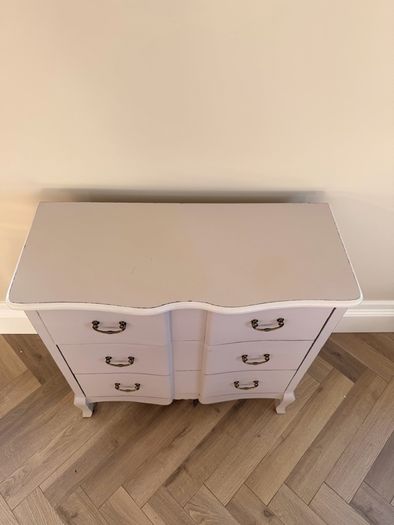 Vintage French Style Chest of Drawers