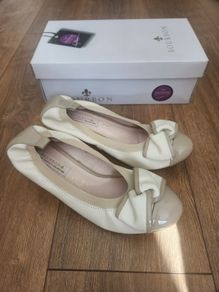 Amy Huberman shoes