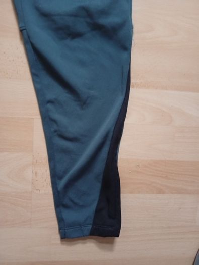 Nike Thermal-Fit Tracksuit ((Immaculate Age 12-13yrs)) khaki Green