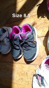 childrens trainers