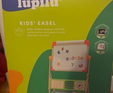 kids easel brand new