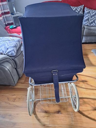 Silvercross Pram