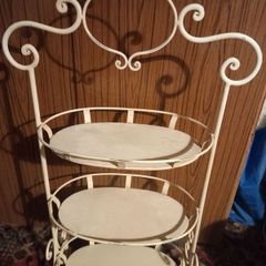 metal stand