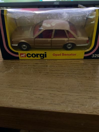 Corgi Toys Opel Senator