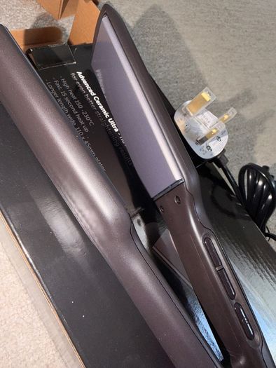 Brand new unused Remington Pro-Ceramic Extra S5525