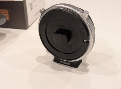 Metabones Canon EF to Fuji X-Mount T CINE Smart Adapter